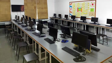 <span>Computer Lab</span>Computer Lab