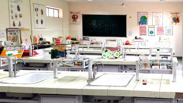 <span>Science Lab</span>Science Lab